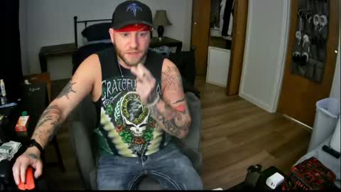 livingpuddle online show from May 3, 2026, 6:41 am