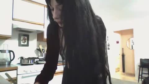 Snapshot of livmirage chatting on January 18, 2025, 2:36 am Liv Mirage online show from January 18, 2025, 2:36 am