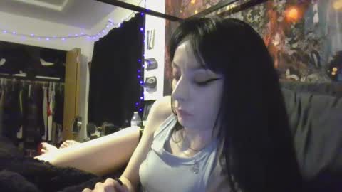 Snapshot of livmirage chatting on February 13, 2025, 6:20 am Liv Mirage online show from February 13, 2025, 6:20 am