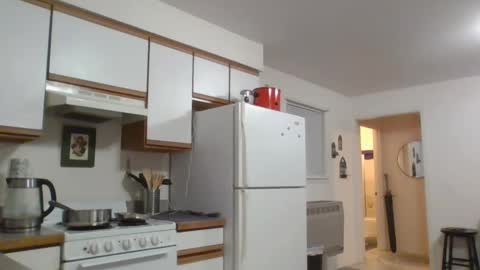 Snapshot of livmirage chatting on February 27, 2025, 3:04 am Liv Mirage online show from February 27, 2025, 3:04 am