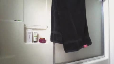 Snapshot of livmirage chatting on March 10, 2025, 4:14 pm Liv Mirage online show from March 10, 2025, 4:14 pm