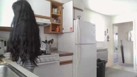 Snapshot of livmirage chatting on September 21, 2025, 5:58 pm Liv Mirage online show from September 21, 2025, 5:58 pm