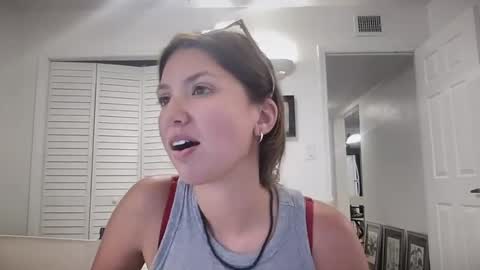 Snapshot of livvyybearxx chatting on July 30, 2026, 2:54 am liv online show from July 30, 2026, 2:54 am