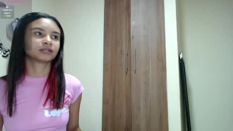 Liz7skinny online show from June 4, 2026, 10:27 pm