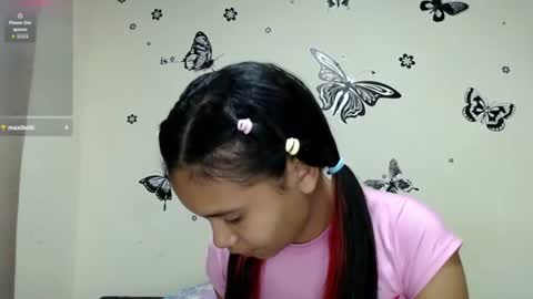 Liz7skinny online show from June 25, 2026, 9:41 pm
