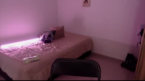 Elizabeth online show from April 12, 2026, 10:04 pm