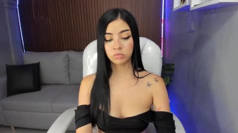 LIZ online show from April 11, 2026, 7:45 am