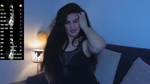 Snapshot of liz_devine chatting on December 18, 2024, 4:17 pm liz online show from December 18, 2024, 4:17 pm