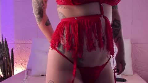    online show from October 29, 2025, 1:52 am