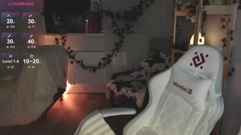 Liza Wet online show from February 21, 2025, 2:50 am