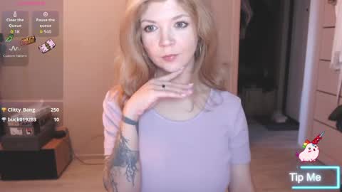 Liza Wet online show from April 17, 2026, 1:52 am