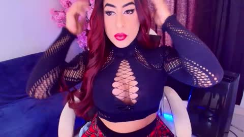 Snapshot of lizagothdoll chatting on June 1, 2026, 7:48 pm Liza Goth online show from June 1, 2026, 7:48 pm