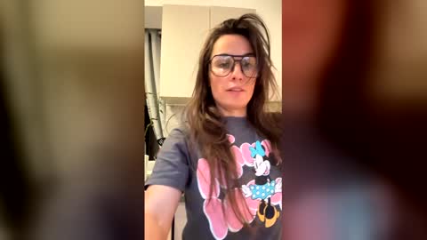 Liza online show from April 27, 2026, 5:22 pm