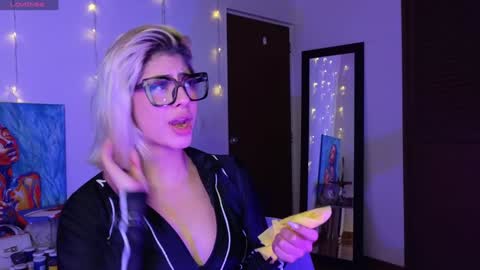 Snapshot of lizambarr chatting on January 24, 2025, 4:05 am Lizeth online show from January 24, 2025, 4:05 am