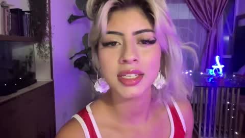 Snapshot of lizambarr chatting on February 6, 2025, 11:15 pm Lizeth online show from February 6, 2025, 11:15 pm