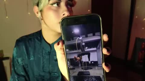 Snapshot of lizambarr chatting on March 9, 2025, 9:57 am Lizeth online show from March 9, 2025, 9:57 am