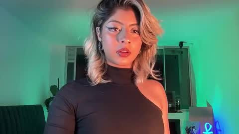 Snapshot of lizambarr chatting on October 30, 2025, 1:40 am Lizeth online show from October 30, 2025, 1:40 am