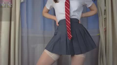 Snapshot of lizbethbiers chatting on November 7, 2025, 3:06 am Hello there im Amelia Im new here Lets have fun online show from November 7, 2025, 3:06 am