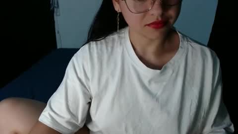 Snapshot of lizbodu chatting on February 18, 2025, 1:32 am Lizze Bodu 3 online show from February 18, 2025, 1:32 am