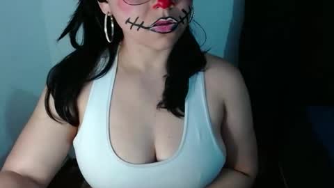 Snapshot of lizbodu chatting on October 31, 2025, 10:00 pm Lizze Bodu 3 online show from October 31, 2025, 10:00 pm