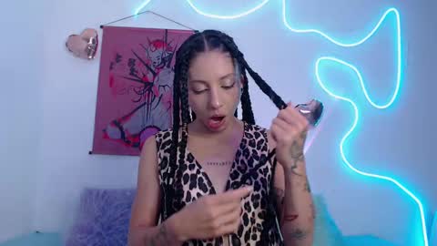 Snapshot of lizza_scott chatting on March 6, 2025, 1:05 am Lizza Scott online show from March 6, 2025, 1:05 am