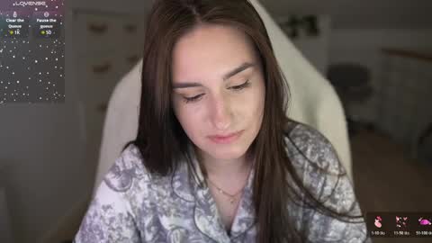 Lizi-Fox online show from April 1, 2026, 9:01 pm