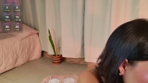 Lizzy online show from November 9, 2025, 11:14 pm