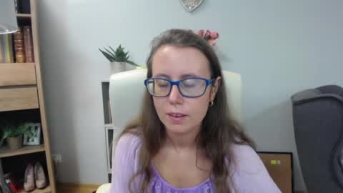 Lizzy online show from July 29, 2026, 4:43 am