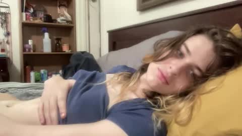 Snapshot of lizzylonestar chatting on June 3, 2026, 10:04 pm lizzylonestar online show from June 3, 2026, 10:04 pm
