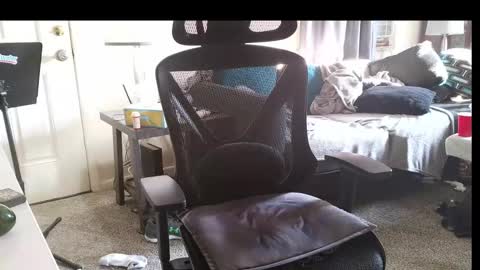 Snapshot of lngdickdaddy chatting on November 14, 2025, 7:56 pm LongDick Daddy online show from November 14, 2025, 7:56 pm