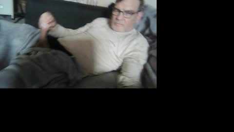 LongDick Daddy online show from April 6, 2026, 2:40 pm