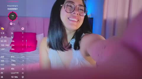 Pamela online show from October 16, 2025, 5:47 pm