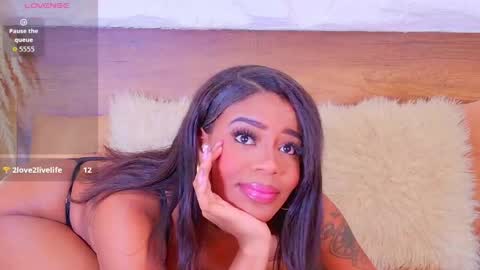 Snapshot of loana_vegas chatting on May 7, 2026, 4:45 pm LOANA online show from May 7, 2026, 4:45 pm