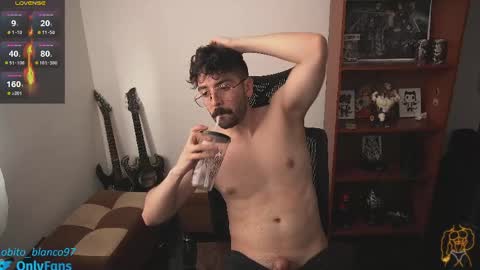 Lobito blanco Thefckingwolf main account online show from April 14, 2026, 6:47 pm