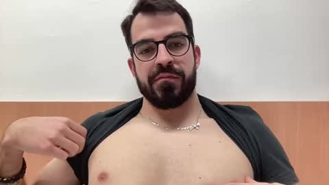 Snapshot of lofas12345 chatting on January 28, 2025, 5:46 pm lofas12345 online show from January 28, 2025, 5:46 pm