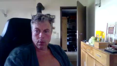 lofe_1978 online show from May 20, 2026, 4:57 pm