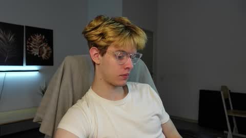 LOGAN FRASER online show from October 4, 2025, 6:22 am