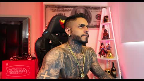 Snapshot of logan_hugh8 chatting on December 27, 2024, 6:31 pm logan_hugh8 online show from December 27, 2024, 6:31 pm