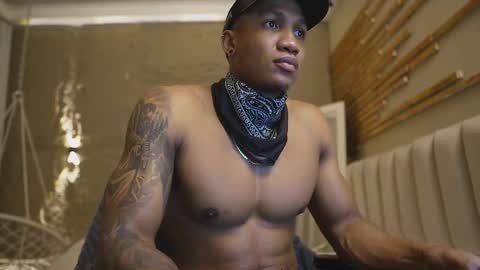 logan_varela online show from May 7, 2026, 12:54 pm