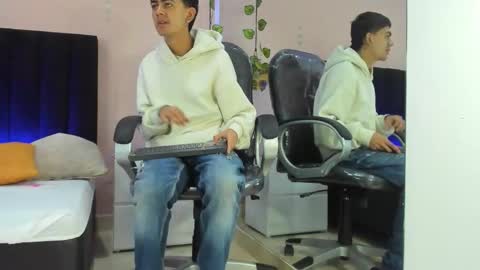 Logan online show from December 18, 2025, 12:33 pm