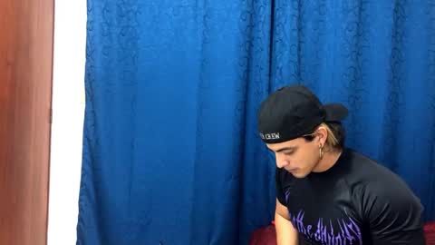 Logan online show from January 5, 2025, 3:43 am