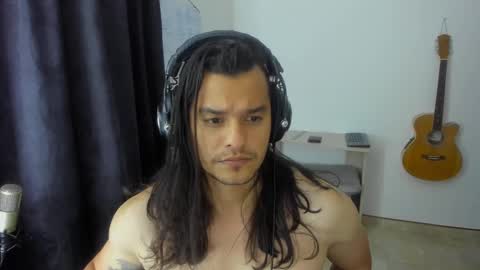 Snapshot of loganhot22 chatting on February 17, 2025, 12:10 am Logan online show from February 17, 2025, 12:10 am