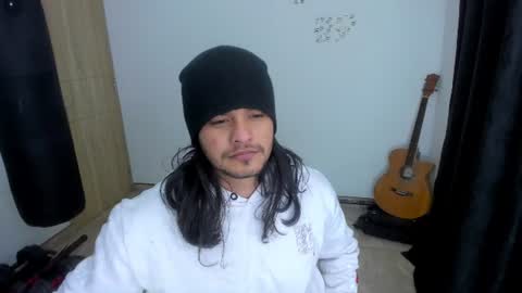 Snapshot of loganhot22 chatting on June 16, 2026, 4:04 am Logan online show from June 16, 2026, 4:04 am