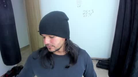 Snapshot of loganhot22 chatting on July 13, 2026, 8:39 am Logan online show from July 13, 2026, 8:39 am