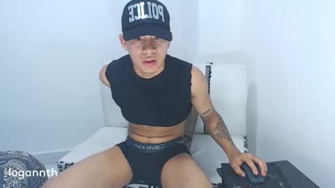 logannthh online show from December 18, 2024, 1:12 pm