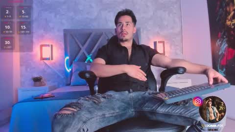 Loghan online show from September 21, 2025, 3:41 am