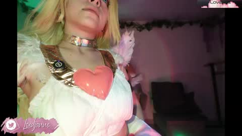 Snapshot of loidjanne chatting on June 17, 2026, 11:49 pm Janne Miller 9pm to 3am GMT-5 online show from June 17, 2026, 11:49 pm