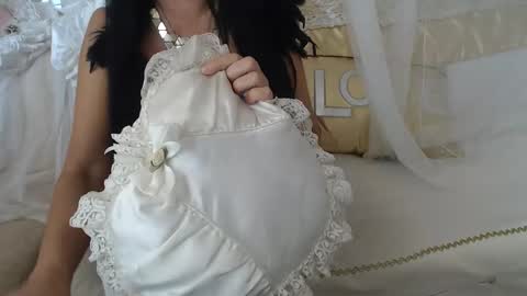 Lilu online show from September 15, 2025, 6:02 am