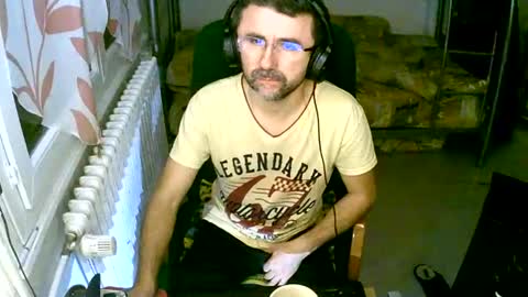 lokoum39 online show from January 14, 2025, 5:34 pm