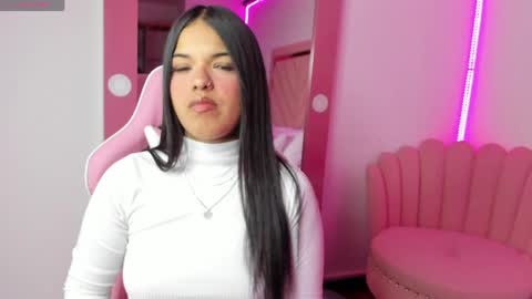 Snapshot of lola__26 chatting on April 28, 2026, 2:38 am Lola online show from April 28, 2026, 2:38 am